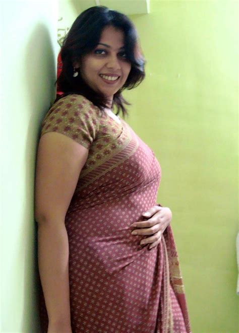 big boobs in saree|Free Desi Aunty In Saree Hot Photos